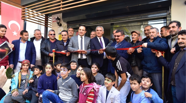Bornova'da vatandaşa hizmetin kalitesi yükseliyor