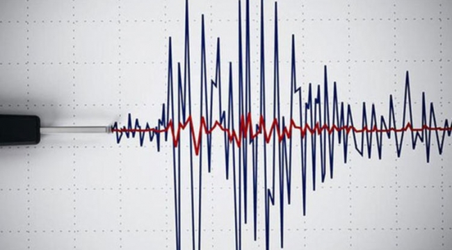 Endonezya'da 6,2 büyüklüğünde deprem