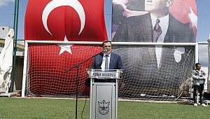 23 Nisan Madalyaları Batur’dan