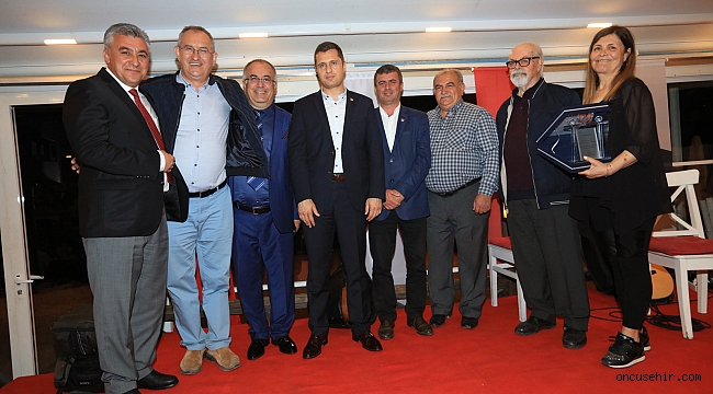 CHP Güzelbahçe’de sandık görevlilerine teşekkür yemeği