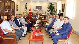 Eski Başkan’dan Yeni Başkana Tebrik Ziyareti