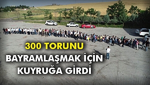 300 Torunu Bayramlaşmak İçin Kuyruğa Girdi