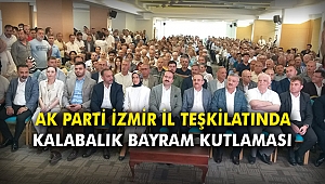 AK Parti İzmir İl Teşkilatında Kalabalık Bayram Kutlaması