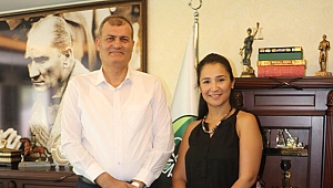 Başarılı sunucu'dan tebrik ziyareti