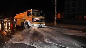 Çiğli’de Harmandalı sokakları yıkandı