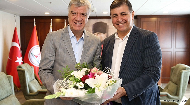 Karşıyaka’da ‘dayanışma’ ziyaretleri