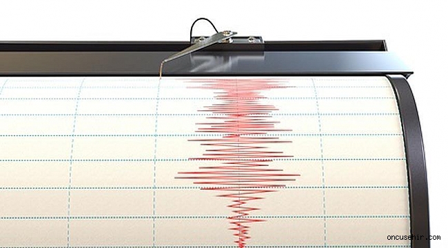 Akdeniz'de korkutan deprem! Marmaris'te hissedildi