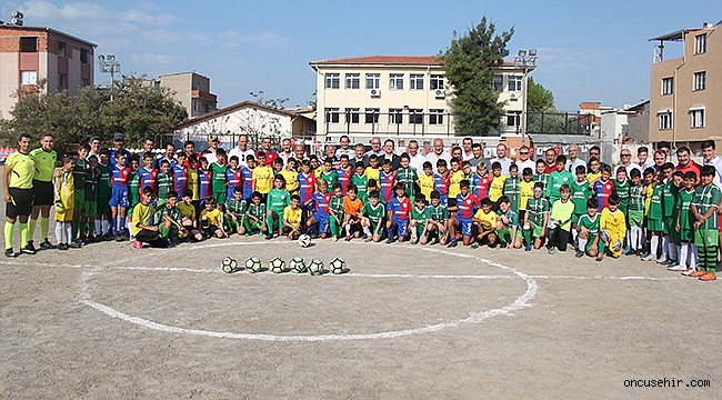Çocuk Futbolu Festivali Çamdibi'nde başladı