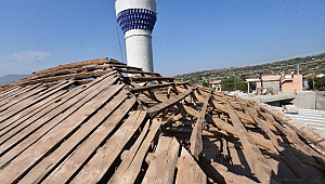 Kemalpaşa Belediyesinden Sonbahar Öncesi Cami Tadilatı