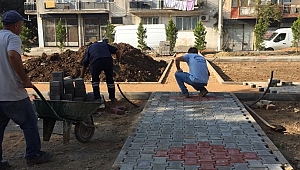Buca sokaklarında kilit parke mesaisi