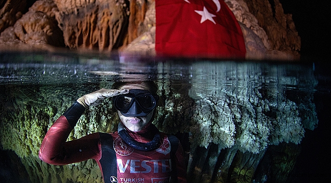 Şahika Ercümen'den dünya rekoru