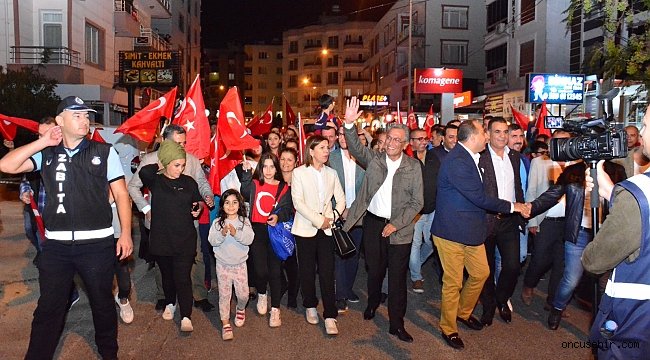 Torbalı, Cumhuriyeti Zakkum'la kutladı