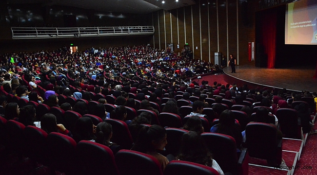 Torbalı’da bir ilk: 25 üniversite kariyer için Torbalı’da