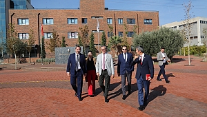 Başkan Arda'dan Dokuz Eylül Koleji'ne ziyaret