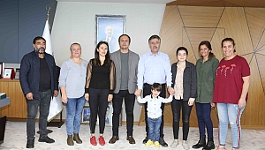 Bayraklı'ya gönüllü çevrecilerden destek