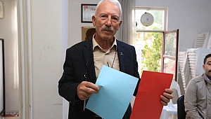 İlçe başkanlarıyla birlikte kırmızıda birleştiler
