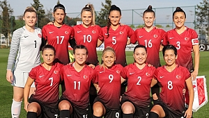 Kadın Milli Takımımız İzmir'de, Hollanda karşısında!