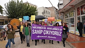 Menemen “Kadına Şiddette Hayır” dedi