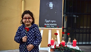 Yıldız Kenter Bornova’da adını taşıyan sahnede anıldı