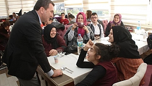 Başkan Koştu'dan engelliler onuruna yemek