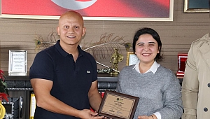 Çeşmeli muhtara ‘Teşekkür Belgesi’