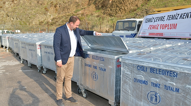 Çiğli’de çöp konteynerleri yenileniyor
