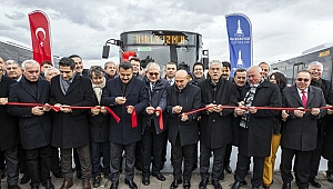 İzmir'e yerli üretim 15 yeni otobüs