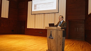 Başkan Batur çalıştayda konuştu: “Köy Enstitüleri ruhu ölmez