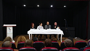 Bayraklı’da şiir dolu gece