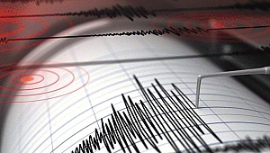 Elazığ'da 6.8 şiddetinde deprem: 2 yaralı bilgisi var!