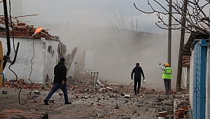 Manisa deprem hasarını tedavi ediyor