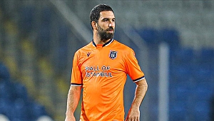 Medipol Başakşehir'de Arda Turan ile yollar ayrıldı