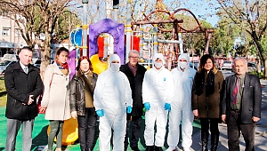 Ödemiş’te çocuk oyun grupları dezenfekte ediliyor