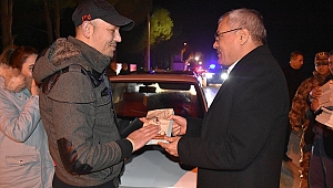 Trafik denetimi yapan vali şaşırttı!