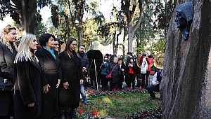 Zübeyde Anne, Karşıyaka’daki kabri başında anıldı