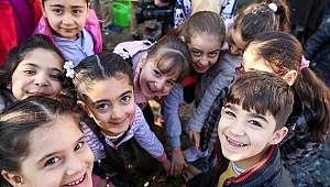 Bucalı miniklere ‘yeşil’ aşısı: İlk kez toprakla buluşturlar