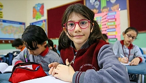 Büyükşehir’den Elanur’a eğitim teşviki