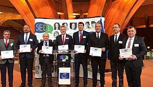 Çiğli'ye ‘Yılın Partner Şehri’ ödülü