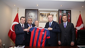 Erdoğan'dan Bergama'ya proje yağdı