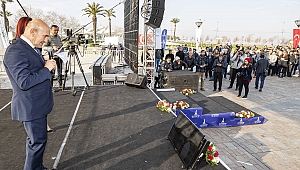 İzmir'de dijital demokrasi dönemi başladı