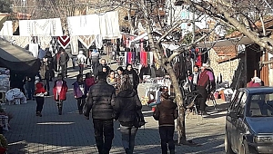 İzmir’in tarihi mahallesi Birgi’ye ziyaretçi akını