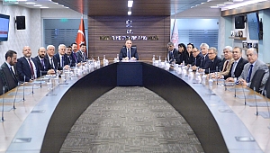 İzmirli Başkanlar Çeşme için Turizm Bakanına gitti