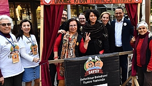 “Kadınların Sahnedeki Sesi” İzmir Sanat’taydı