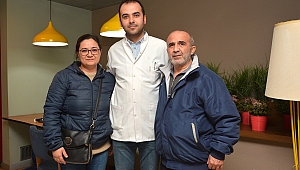 Kapalı yöntemle iki böbreğinden ameliyat oldu sağlığına kavuştu