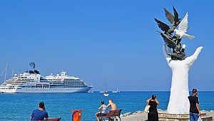 Miniklerin rekabeti “daha temiz bir Kuşadası” için