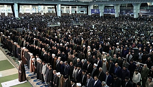 O ülkenin 23 eyaletinde Cuma namazı yasaklandı