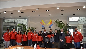 Ömer Günel'den Kuşadası AKUT'a İHA desteği