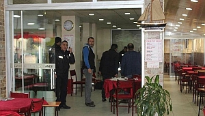 Torbalı’da vahşet! Silahıyla kahvehaneye daldı