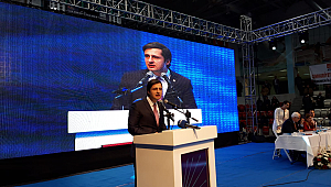 Yücel'den kongrede sert mesajlar