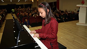 Bayraklı'da Piyano resitali